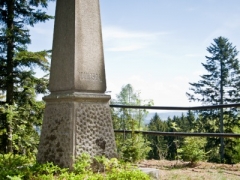Obelisk Dr. Friedricha Nitsche